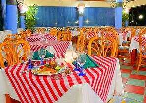 Hotel Riu Bachata Restaurant 1